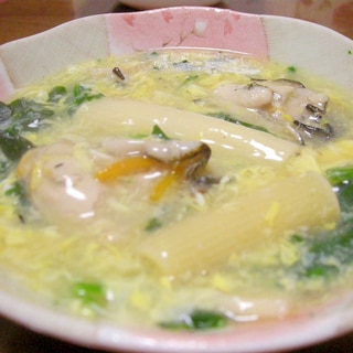 牡蠣とマカロニの卵スープ